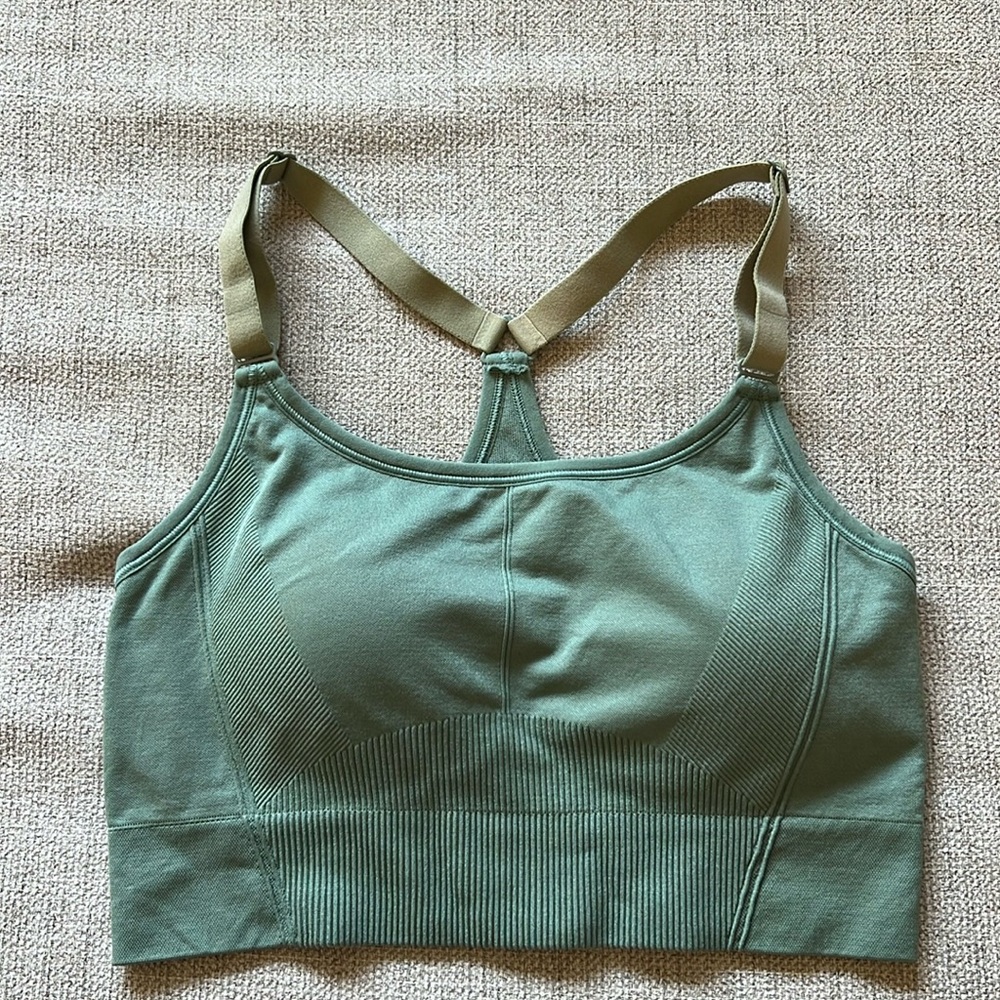 Seamless Green Medium Support Cami Sports Bra - all in motion